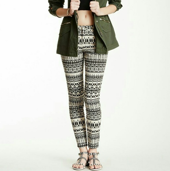 • {Jack by BB Dakota} Jocelin Pants - Picture 2 of 7